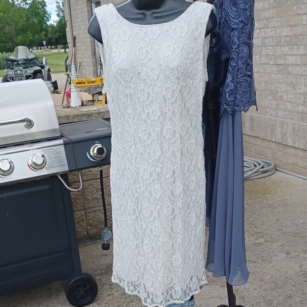 NWT! Pisarro Nights Beaded Sequin Sheath Dress Floral Ivory, scoop back [SZ 10]